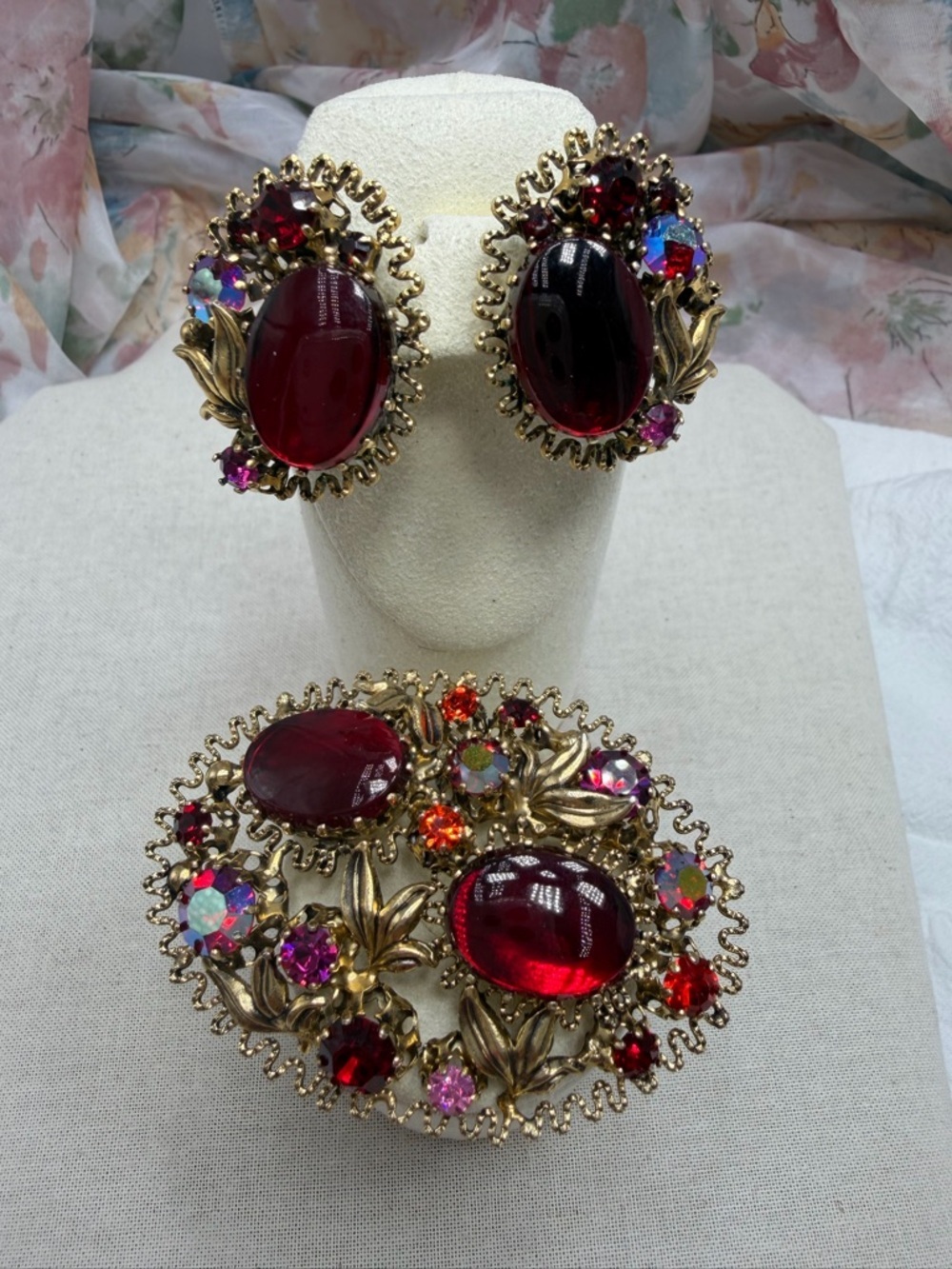 Vintage Austrian Red Glass Cabochon Brooch and Clip Earrings #29SET